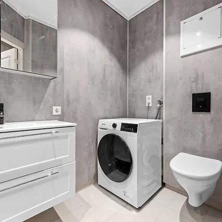 Holiday home Bright & Modern 2br In The Heart Of *