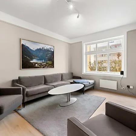 Holiday home Bright & Modern 2br In The Heart Of *